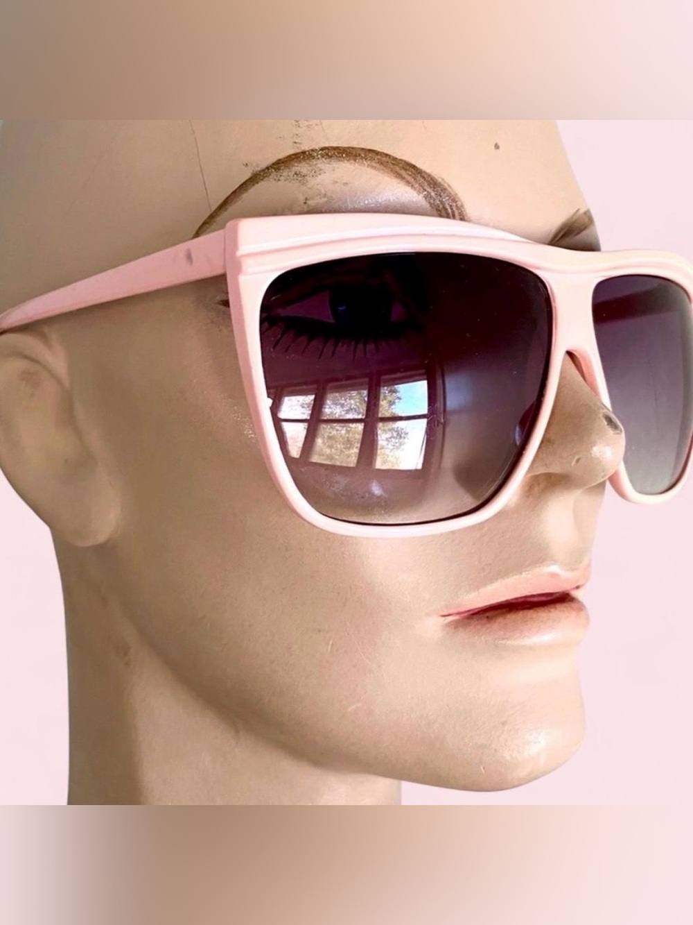 Vintage 80's Pink Terminator Barbie
Sunglasses